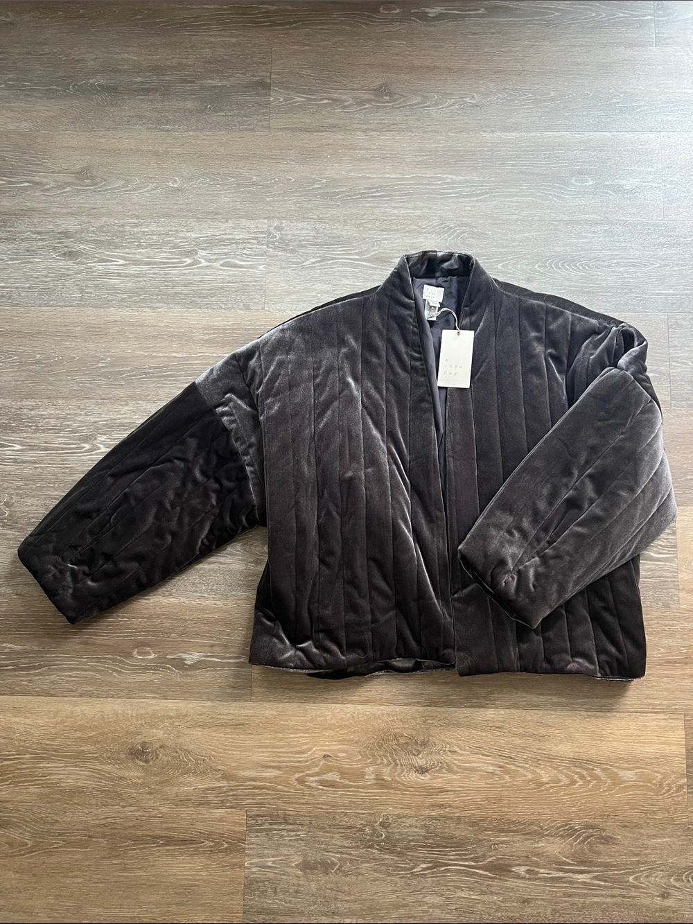 NWT Plush Quilted Jacket - Gray/silver